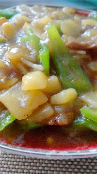 家常菜尖椒土豆片