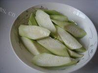 家常菜丝瓜炖豆腐做法图解1)