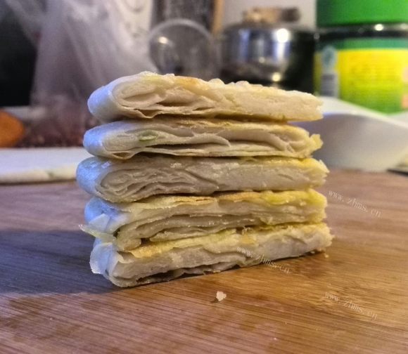 香气浓郁的家常葱油饼