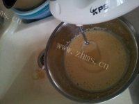 绿色食物之蜂蜜小蛋糕做法图解4)