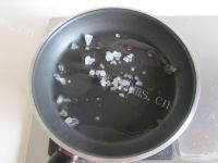 可口美味的排骨红薯糯米饭做法图解2)