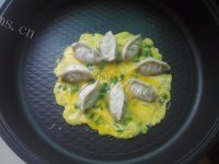 抱蛋煎饺做法图解5)
