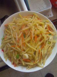 鲜香的素炒土豆丝