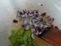 美味的咖喱鸡肉饭做法图解8)