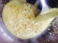 鲜美可口的韭菜炒肉丝做法图解7)