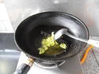 香飘的素炒绿豆芽做法图解5)