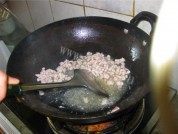 美味的茄子土豆打卤面做法图解2)