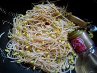 酸辣黄豆芽做法图解6)