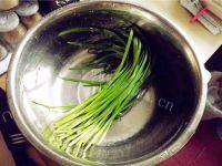 #美食记#鱿鱼炒韭菜做法图解1)