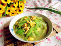 家常菜丝瓜炒鸡蛋