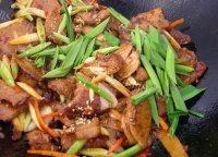 「美味可口」回锅肉做法图解9)