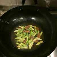 好吃的扁豆炒肉做法图解3)
