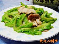 妈妈教我做苦瓜炒肉片