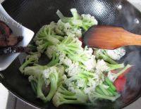 干锅有机花菜的做法图解八