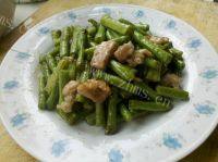 自己做的长豆角炒肉