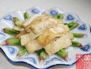 菠菜烧豆腐