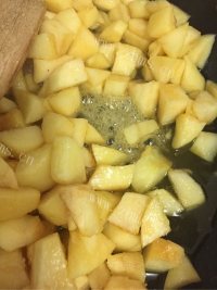好吃的清甜苹果派做法图解10)