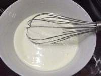 回味无穷的自制冰激凌做法图解5)