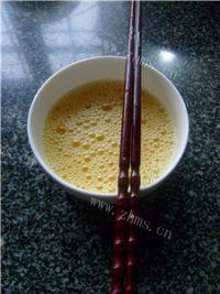 最爱的莴笋炒鸡蛋做法图解2)