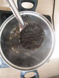 紫菜虾米蛋花汤做法图解3)