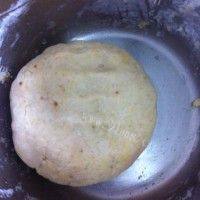 色泽不错的葱香豆渣饼做法图解6)