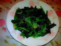 清淡的蒜泥菠菜