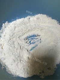 回味无穷的葱花饼做法图解1)