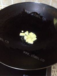 鲜美的香煎秋刀鱼做法图解3)