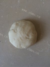 营养低脂牛奶餐包做法图解4)