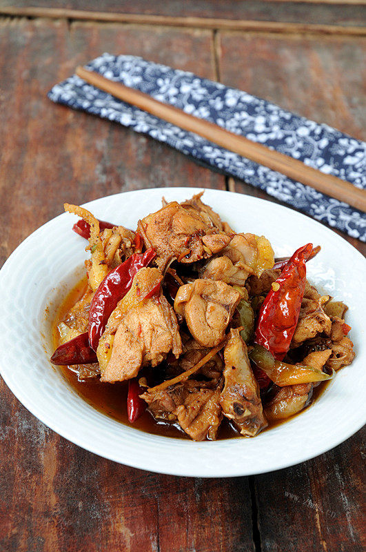 美味的辣子鸡块