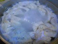 自己做的牛肉大葱水饺做法图解11)