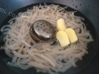 酱色猪皮冻做法图解7)