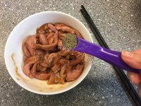 好吃的洋葱猪柳做法图解3)