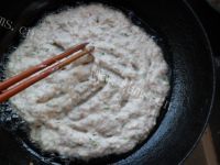 美味的豆渣饼做法图解5)
