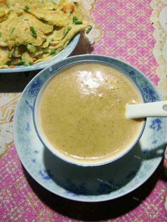 红枣枸杞豆浆