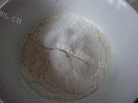 口感饱满的芒果班戟做法图解5)