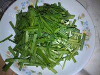 有特色的韭菜炒豆芽做法图解2)