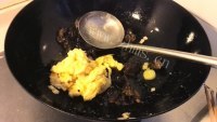 家常木耳炒鸡蛋做法图解9)