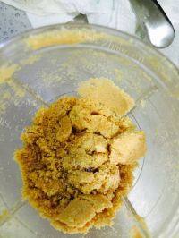 自制芒果慕斯做法图解9)