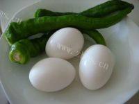 「DIY美食」辣椒炒鸡蛋做法图解1)