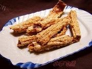 美味的豆腐鱼头煲做法图解4)