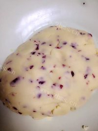 珍馐美味的蔓越莓饼干做法图解3)