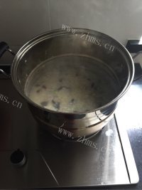 美味的皮蛋瘦肉粥