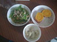 家常菜青椒香菇