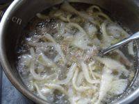 平菇肉片汤