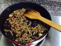 家常菜干煸牛肉丝