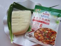 质嫩爽口的麻婆豆腐做法图解1)
