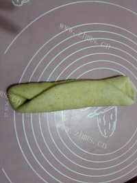 美味的蔓越莓淡奶油吐司做法图解7)