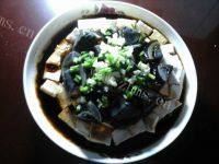 家常菜皮蛋豆腐