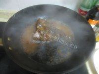 可口的酱牛肉做法图解4)